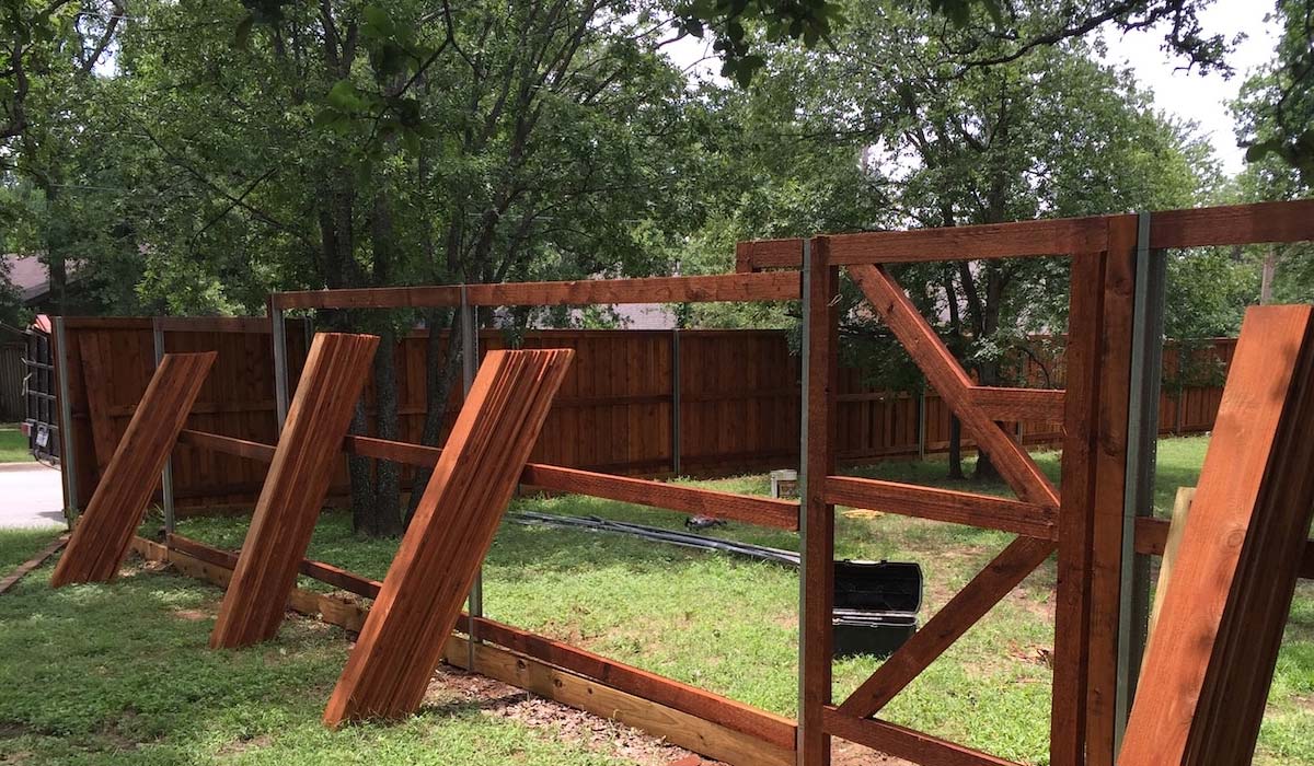 How to Select a Fort Worth TX Fence Company